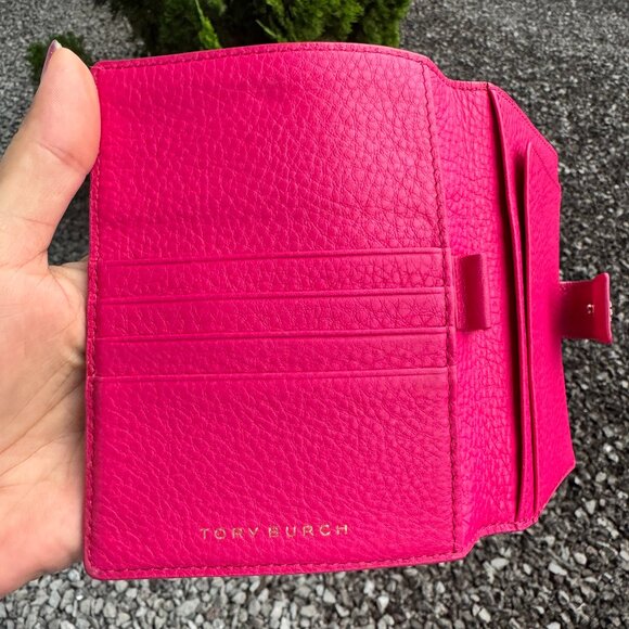 Tory Burch Robinson Pebbled Leather Snap Wallet - Hot Pink - Picture 4 of 8